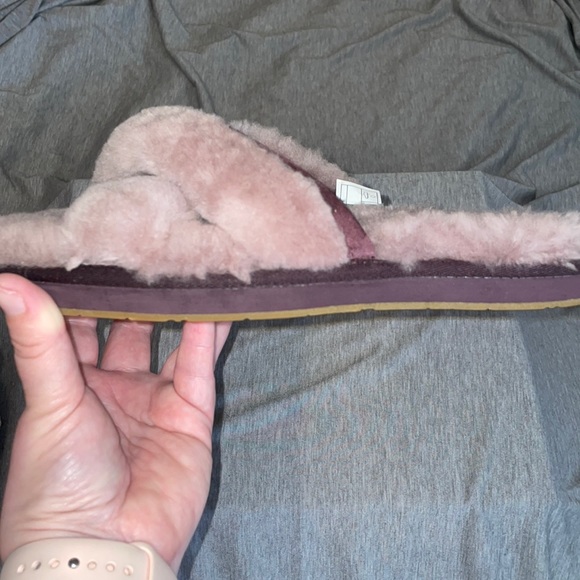 Rarely worn UGGs lavender sandal slippers with outdoor sole. Never worn outside. - Picture 8 of 11